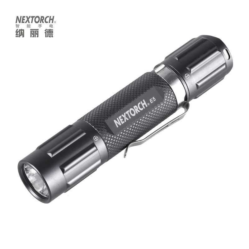 纳丽德 E5手电